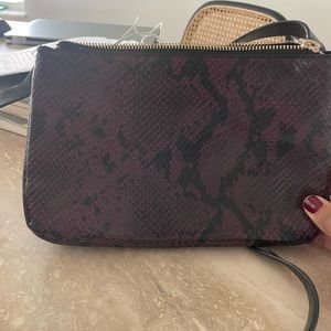 Zara clutch hand bag. Snake print.